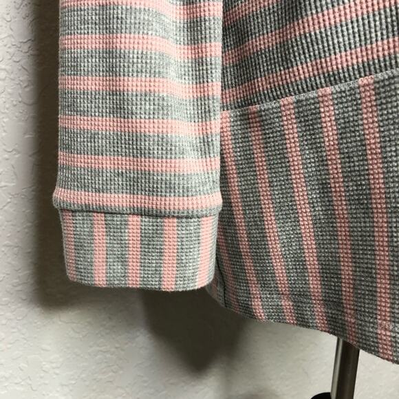 Soft Surroundings gray pink striped waffle thermal knit tunic top size Medium - Picture 5 of 11